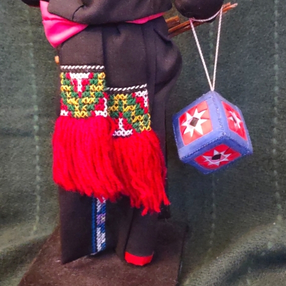 Handmade Doll Mother and Baby Made in Thailand - Picture 6 of 8